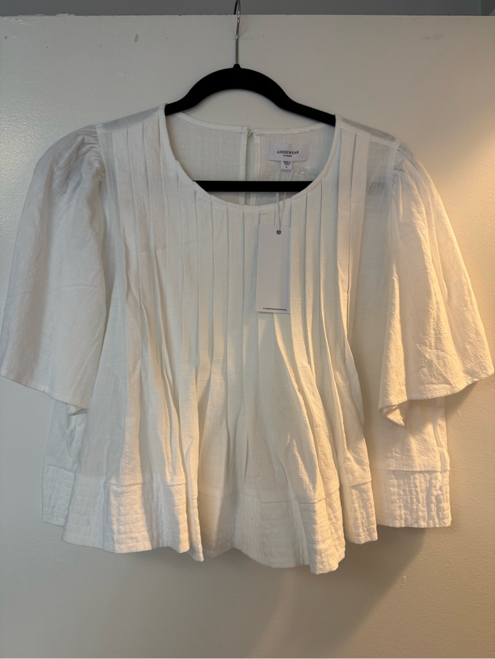 Anniewear Cream Pintuck Short Sleeve Blouse